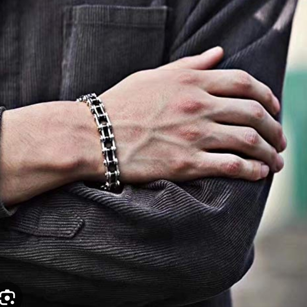 Men's Black and Silver Motercycle Bike Chain Stainless Steel Bracelet 8.5"